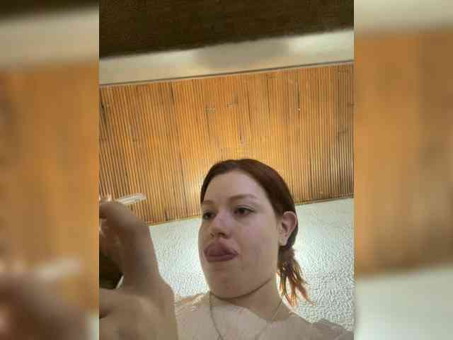 Pamela-Velvet webcam