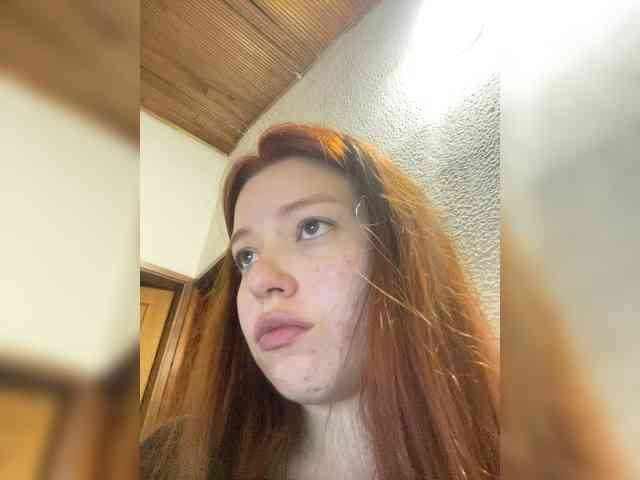 Pamela-Velvet webcam