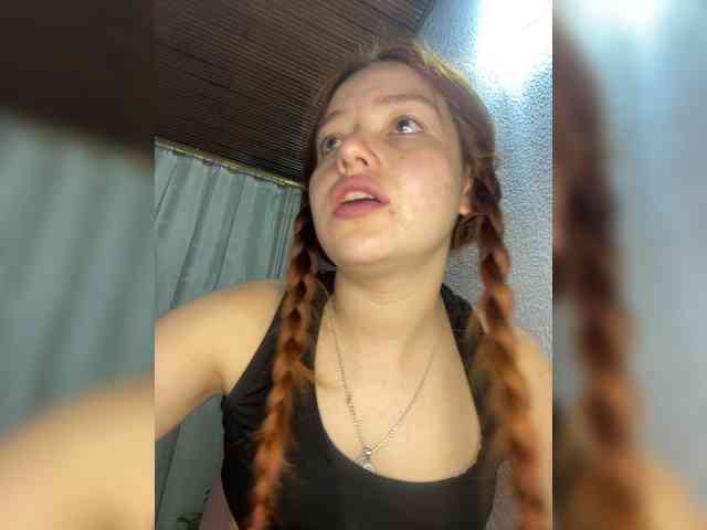 Pamela-Velvet webcam