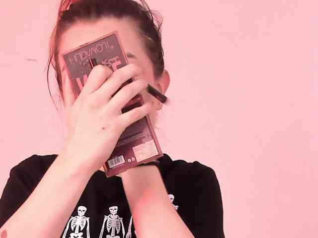 Pamela-Velvet webcam