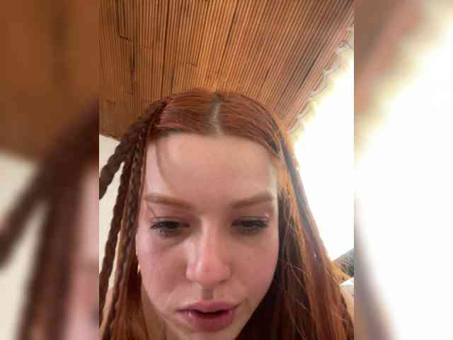 Pamela-Velvet webcam