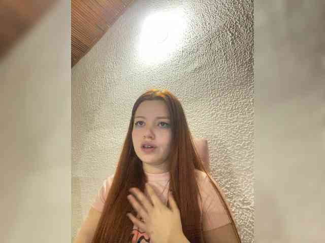 Pamela-Velvet webcam