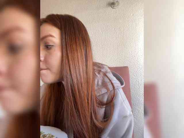 Pamela-Velvet Pamela-Velvet