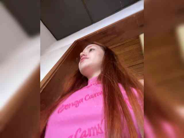 Pamela-Velvet webcam