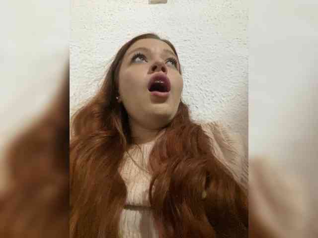 Pamela-Velvet webcam