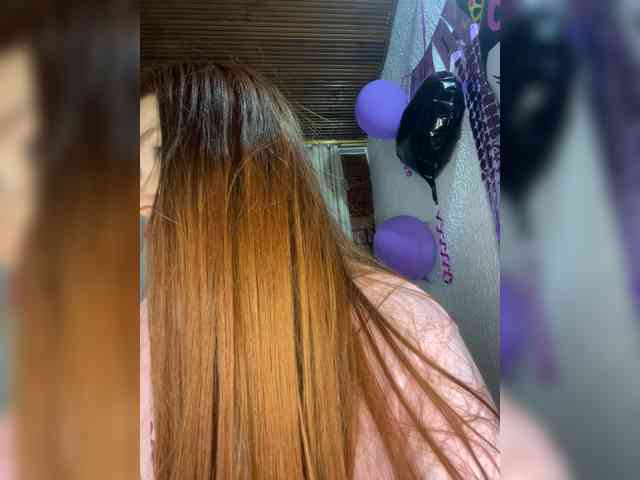 Pamela-Velvet webcam