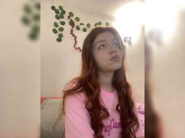 Pamela-Velvet Pamela-Velvet