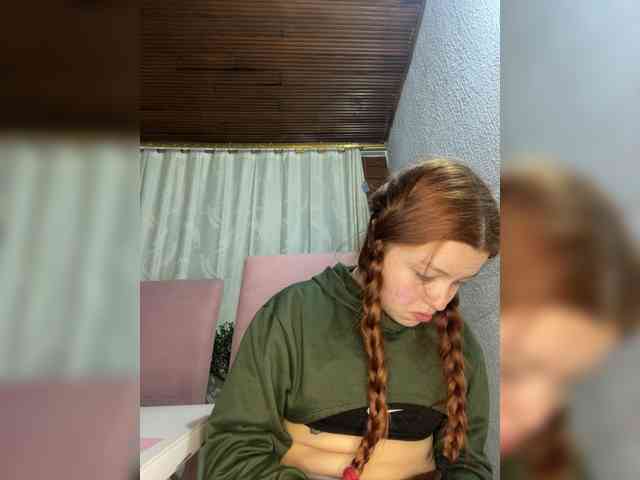 Pamela-Velvet webcam