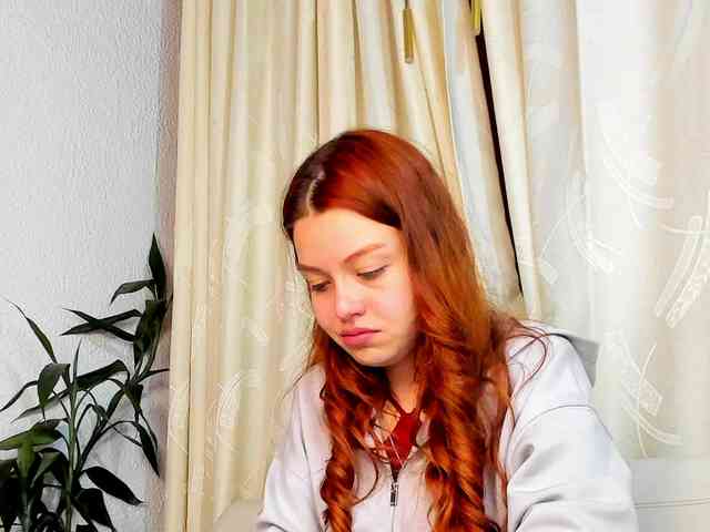 Pamela-Velvet webcam