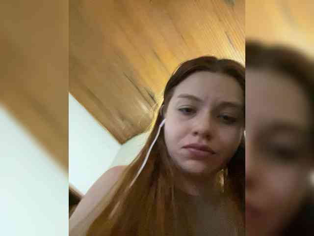 Pamela-Velvet Pamela-Velvet