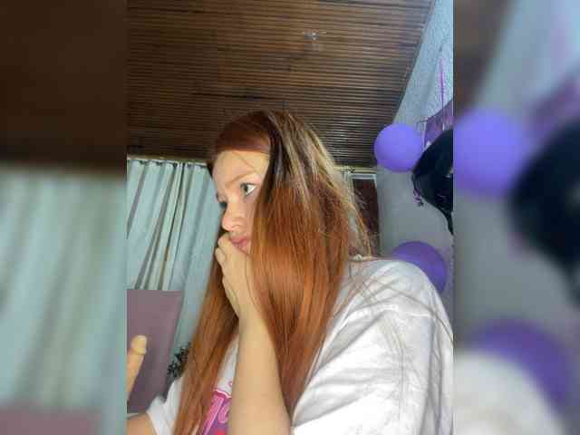 Pamela-Velvet webcam