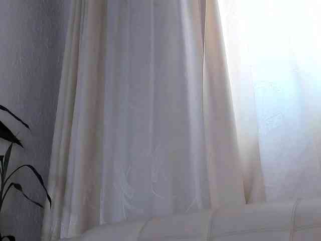 Pamela-Velvet webcam