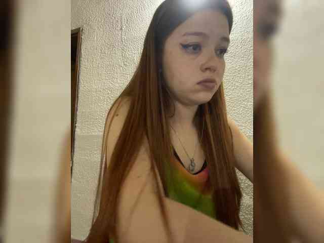 Pamela-Velvet Pamela-Velvet