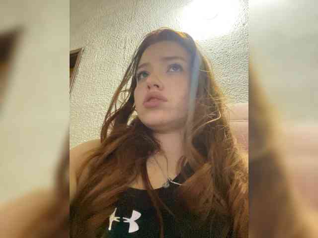 Pamela-Velvet webcam