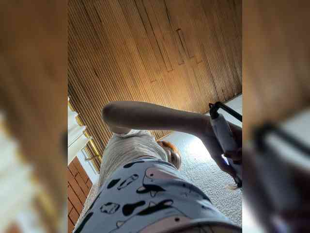 Pamela-Velvet webcam