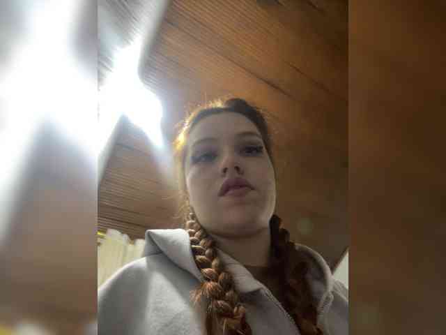 Pamela-Velvet Pamela-Velvet