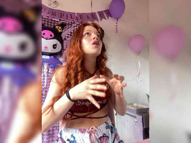 Pamela-Velvet webcam