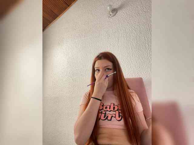 Pamela-Velvet webcam