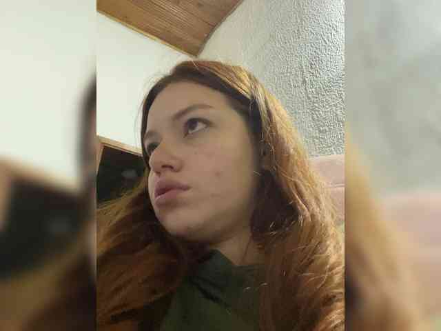 Pamela-Velvet webcam