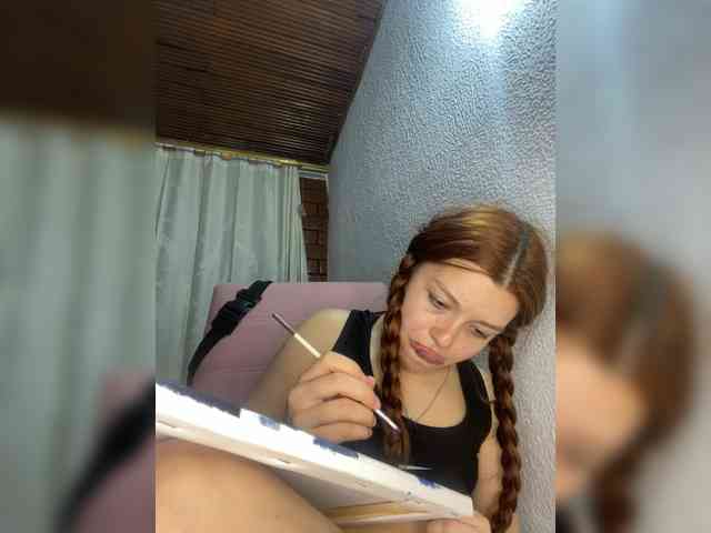 Pamela-Velvet webcam