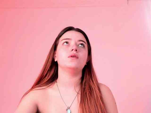 Pamela-Velvet webcam