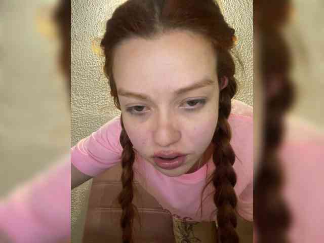 Pamela-Velvet webcam