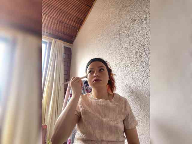 Pamela-Velvet webcam