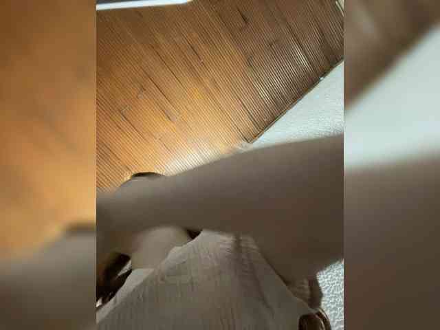 Pamela-Velvet webcam