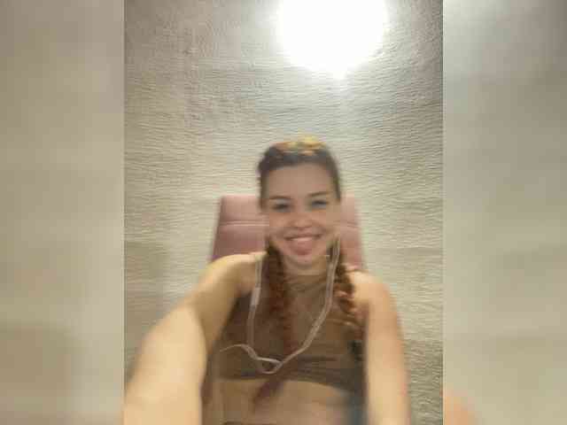 Pamela-Velvet Pamela-Velvet