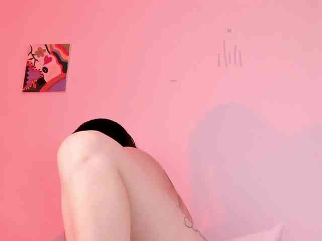 Pamela-Velvet Pamela-Velvet