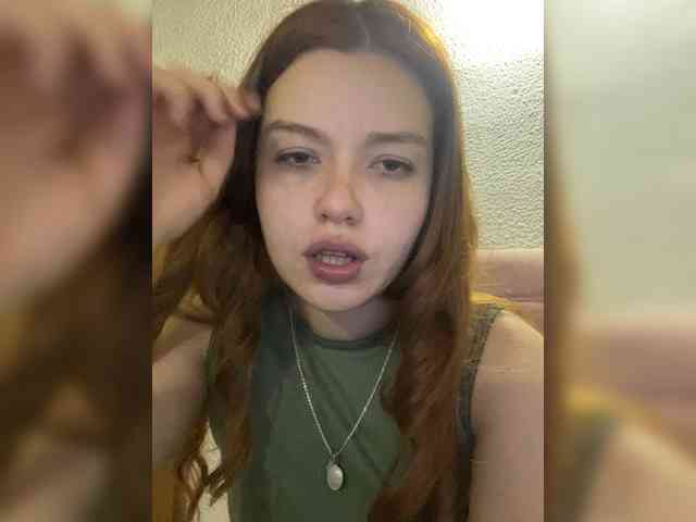 Pamela-Velvet Pamela-Velvet