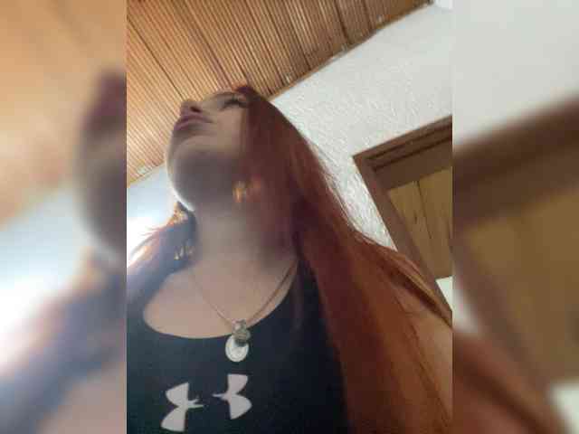 Pamela-Velvet Pamela-Velvet