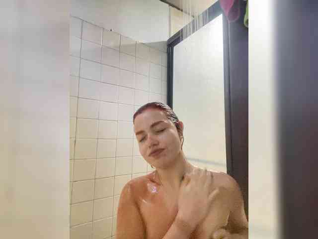 Pamela-Velvet Pamela-Velvet