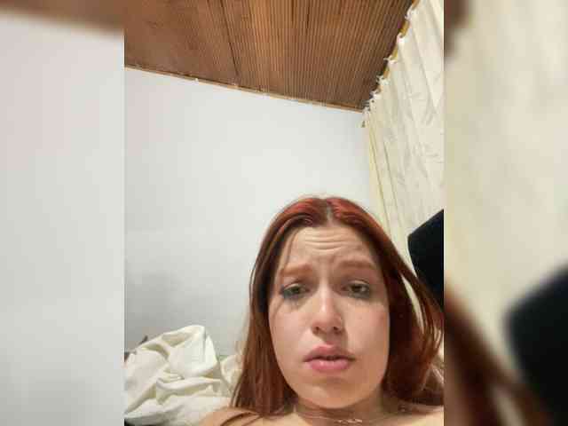 Pamela-Velvet webcam