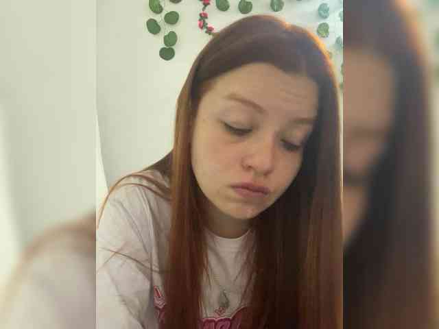 Pamela-Velvet Pamela-Velvet