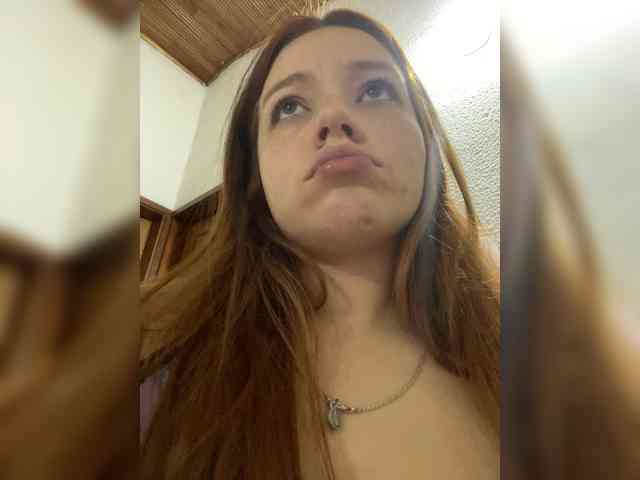 Pamela-Velvet Pamela-Velvet