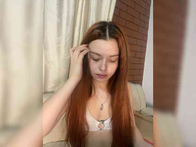 Pamela-Velvet webcam