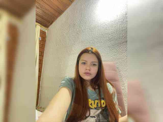 Pamela-Velvet webcam