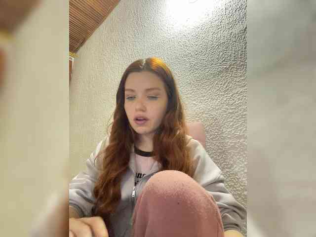 Pamela-Velvet webcam