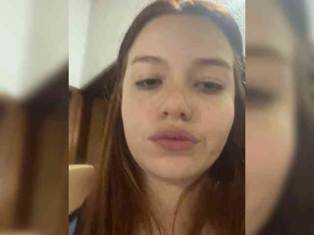 Pamela-Velvet webcam