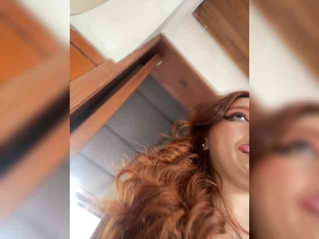 Pamela-Velvet webcam