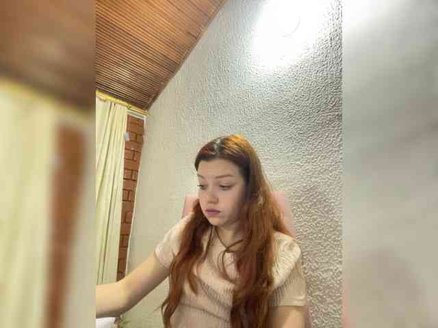 Pamela-Velvet webcam