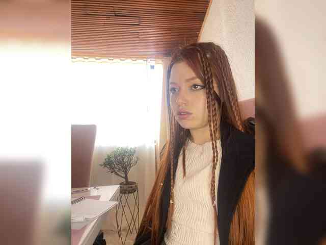 Pamela-Velvet webcam