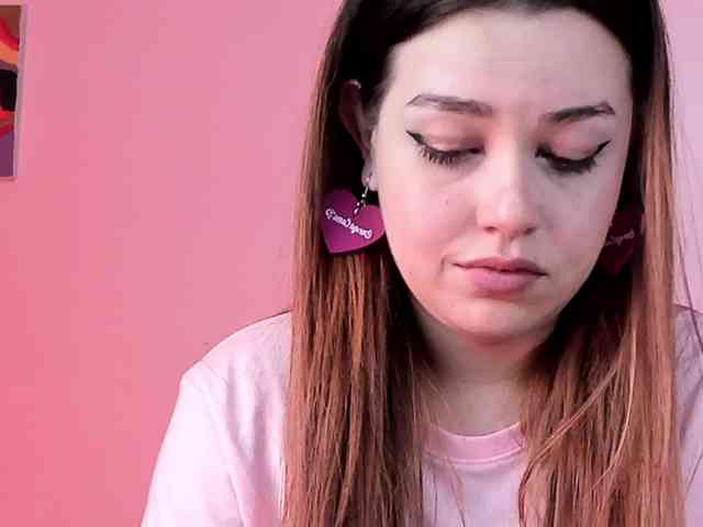 Pamela-Velvet Pamela-Velvet