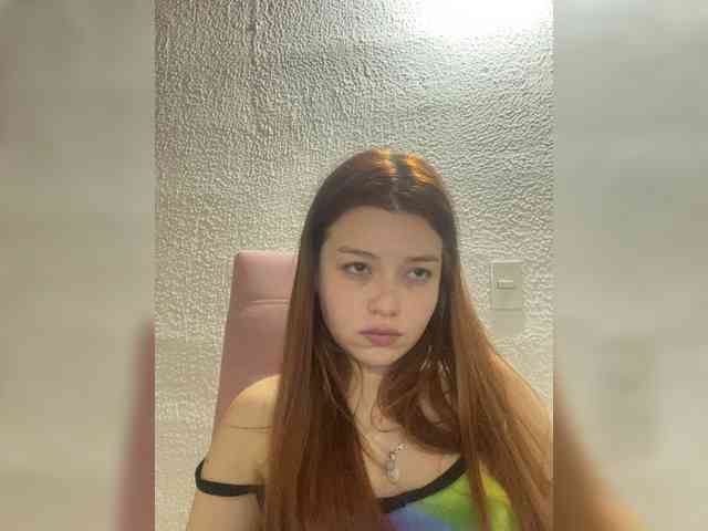 Pamela-Velvet webcam