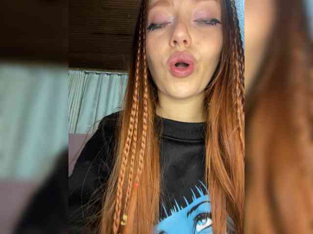 Pamela-Velvet webcam