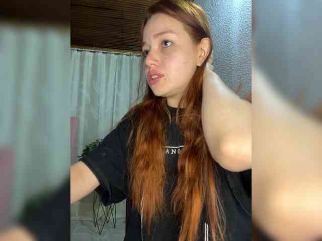 Pamela-Velvet webcam