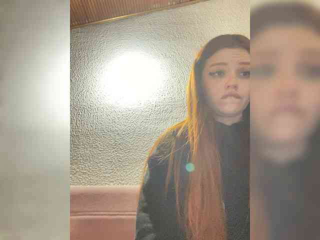 Pamela-Velvet webcam