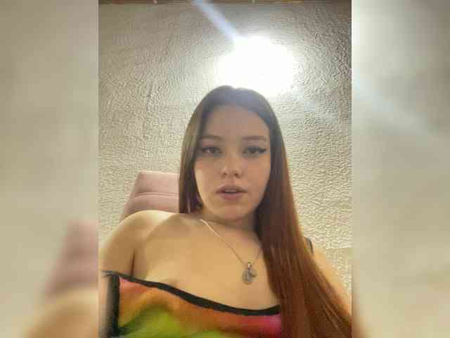 Pamela-Velvet Pamela-Velvet