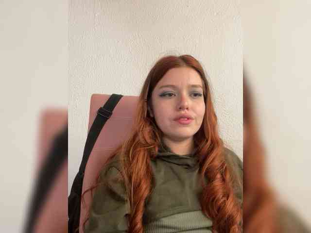 Pamela-Velvet webcam